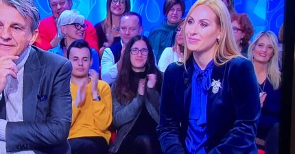 https://www.marzellachirurgiadellamano.com/wp-content/uploads/2018/12/la-vita-in-diretta-1-430x225.jpg