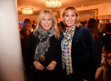 te con le amiche di Vira Carbone (2)